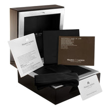 Laden Sie das Bild in den Galerie-Viewer, Maurice Lacroix Masterpiece Réserve de Marche MP6807-SS002-112-1 Automatik Herren-Armbanduhr mit Edelstahl-Band Gangreserveanzeige Datumsanzeige Swiss Made NEU OVP. mit Box Papiere Anleitung Garantiekarte 2 Jahre Hersteller-Garantie