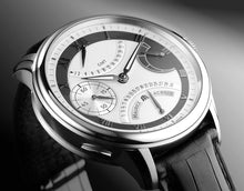 Laden Sie das Bild in den Galerie-Viewer, Maurice Lacroix Masterpiece Manufactur Double Rétrograde MP7218-SS001-110 Herrenuhr mit Handaufzug Swiss Made Saphirglas Faltschließe Krokolederband schwarz NEU OVP. mit Box Papiere 2 Jahre Hersteller-Garantie