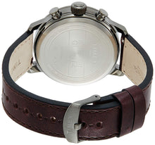 Laden Sie das Bild in den Galerie-Viewer, Timex Waterbury IQ Linear Chrono TW2R69200 Intelligent Quartz Herren-Armbanduhr mit Stoppuhr 24h Datumsanzeige NEU OVP. mit Box Papiere Anleitung Garantiekarte und 2 Jahre Hersteller-Garantie