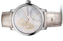 Laden Sie das Bild in den Galerie-Viewer, Maurice Lacroix Masterpiece Embrace Manufaktur | MP6068-SS001-160-1 | Damen-Armbanduhr | Automatik | Schweizer Kaliber | Saphirglas | Perlmutt-Zifferblatt mit Guillochierung | Lederband grau-silber | NEU OVP. mit Box &amp; Garantiekarte