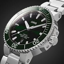Laden Sie das Bild in den Galerie-Viewer, Oris Aquis Date 41,5 mm 01 733 7766 4157-07 8 22 05PEB Automatik Herren-Taucheruhr Edelstahlband Saphirglas Swiss Made NEU OVP Box Papiere Garantie
