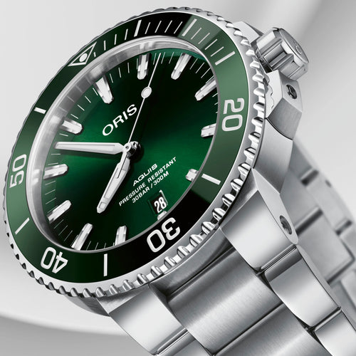 Oris Aquis Date 01 733 7730 4157-07 8 24 05PEB | Automatik Taucheruhr 43,5 mm Herrenuhr | Edelstahlband | Zifferblatt gruen | 300 m Wasserdicht | NEU OVP mit Box & Papieren Garantie
