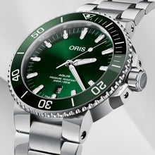 Laden Sie das Bild in den Galerie-Viewer, Oris Aquis Date 01 733 7730 4157-07 8 24 05PEB | Automatik Taucheruhr 43,5 mm Herrenuhr | Edelstahlband | Zifferblatt gruen | 300 m Wasserdicht | NEU OVP mit Box &amp; Papieren Garantie
