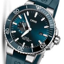 Laden Sie das Bild in den Galerie-Viewer, Oris Aquis Small Second Date 01 743 7733 4155-07 4 24 69EB Automatik Herren-Taucheruhr 500m NEU OVP