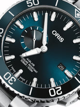 Laden Sie das Bild in den Galerie-Viewer, Oris Aquis Small Second Date 01 743 7733 4155-07 8 24 05PEB Automatik Herren-Taucheruhr 500m NEU OVP