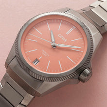 Laden Sie das Bild in den Galerie-Viewer, Oris Big Crown ProPilot X Calibre 400 01 400 7778 7158-07 7 20 01TLC | Automatik Herrenuhr 39 mm Titan | Salmon Dial | 5 Tage Gangreserve | Garantie 10 Jahre