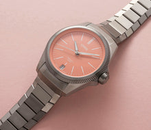 Laden Sie das Bild in den Galerie-Viewer, Oris Big Crown ProPilot X Calibre 400 01 400 7778 7158-07 7 20 01TLC | Automatik Herrenuhr 39 mm Titan | Salmon Dial | 5 Tage Gangreserve | Garantie 10 Jahre