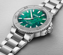 Laden Sie das Bild in den Galerie-Viewer, Oris Aquis Date X Bracenet 01 733 7730 4137-07 8 24 05PEB | 43,5 mm Automatik Herren-Taucheruhr | Edelstahlband Saphirglas Swiss Made Special Version | NEU OVP Box Papiere Garantie