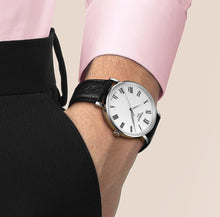 Laden Sie das Bild in den Galerie-Viewer, Tissot T-Classic Everytime T1434101603300 | Herrenuhr Quarz 40 mm | Lederband Schwarz | Saphirglas | Swiss Made | NEU OVP mit 2 Jahren Hersteller-Garantie