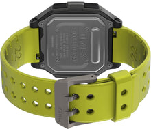 Laden Sie das Bild in den Galerie-Viewer, Timex Command Urban 47mm LCD Chronograph Herrenuhr TW5M28900SU Vibra Alarm Worldtime Stoppuhr Multifunctions-Uhr NEU mit Anleitung Garantie