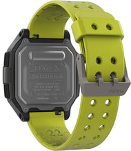 Laden Sie das Bild in den Galerie-Viewer, Timex Command Urban 47mm LCD Chronograph Herrenuhr TW5M28900SU Vibra Alarm Worldtime Stoppuhr Multifunctions-Uhr NEU mit Anleitung Garantie